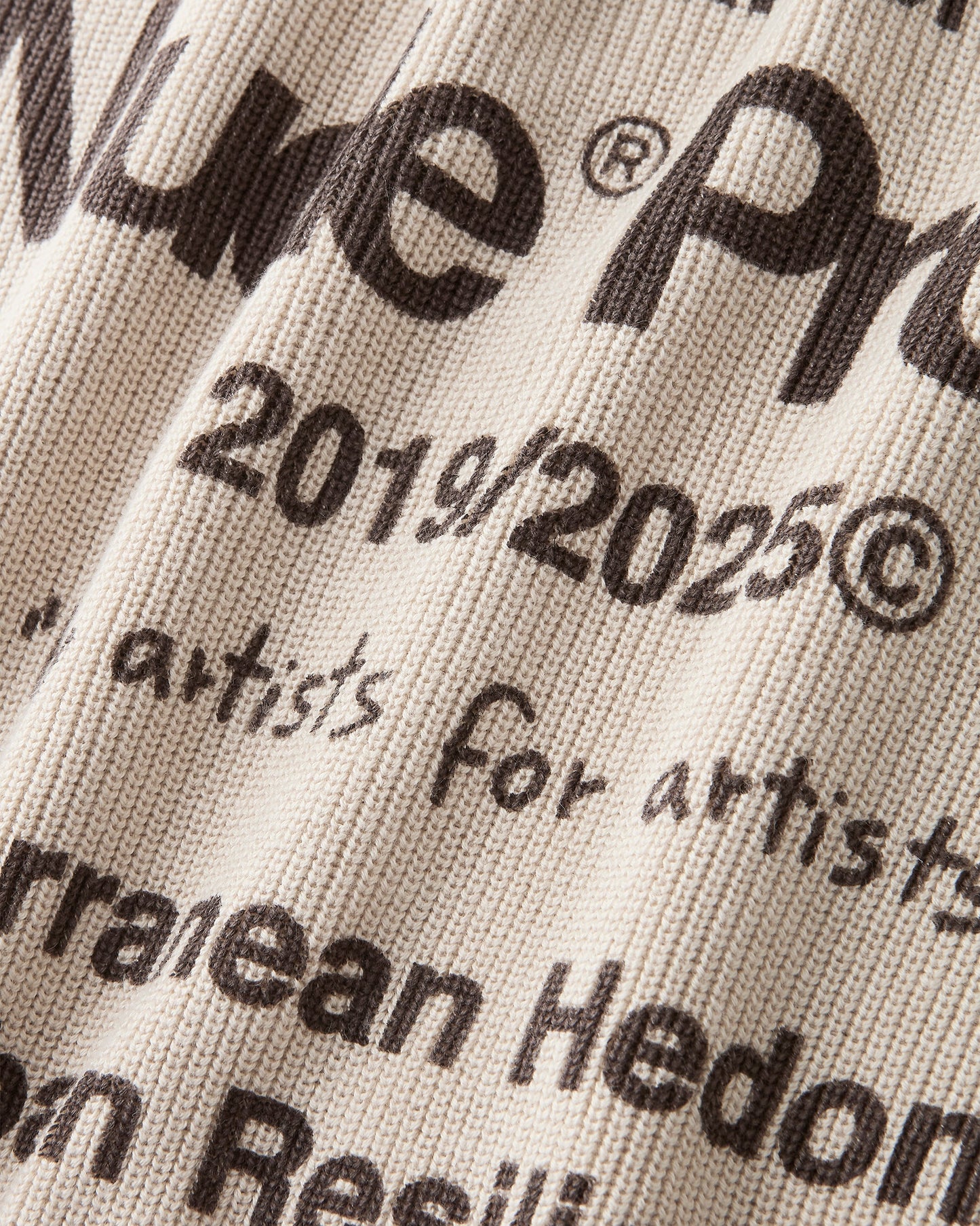 Besito Knit Zip-Up Beige