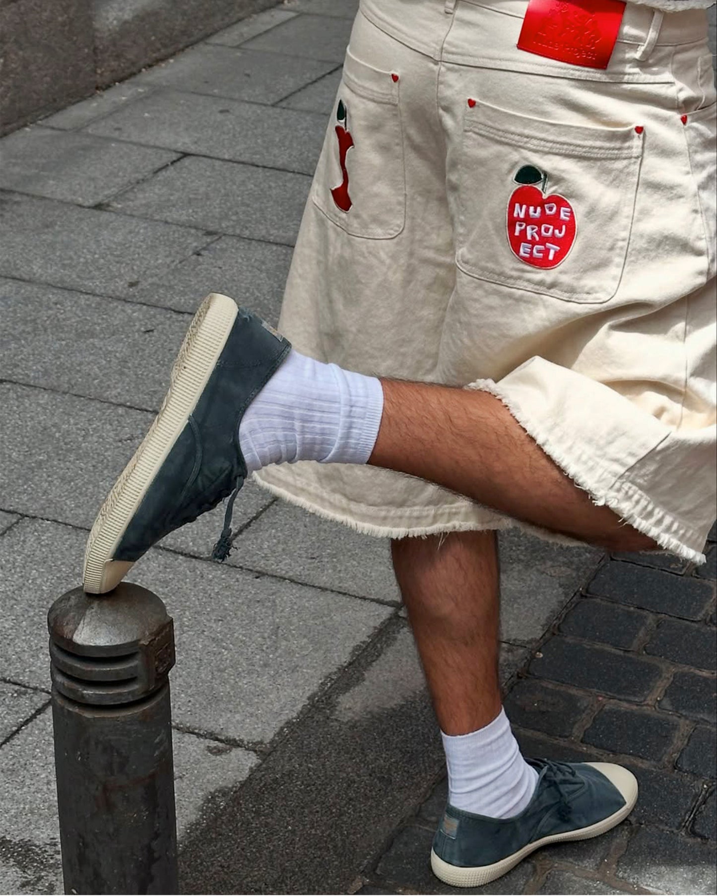 Apple Crew Denim Shorts Raw